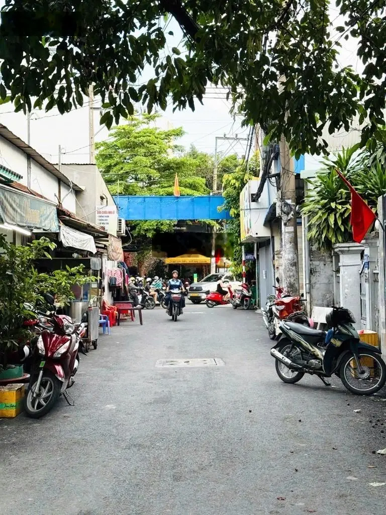 Nhà hẻm kinh doanh 7m Nguyễn Văn Khối, p9, 4.8x20, 3 tầng, 7 phòng, cạch CV Làng Hoa