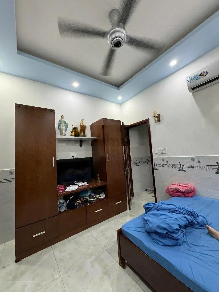 4x18m- nhà 2 tầng 3pn mới tinh, hẻm xe tải 6m thông- Lô Tư- BHH A giáp Tân Phú, chỉ hơn 5 tỉ