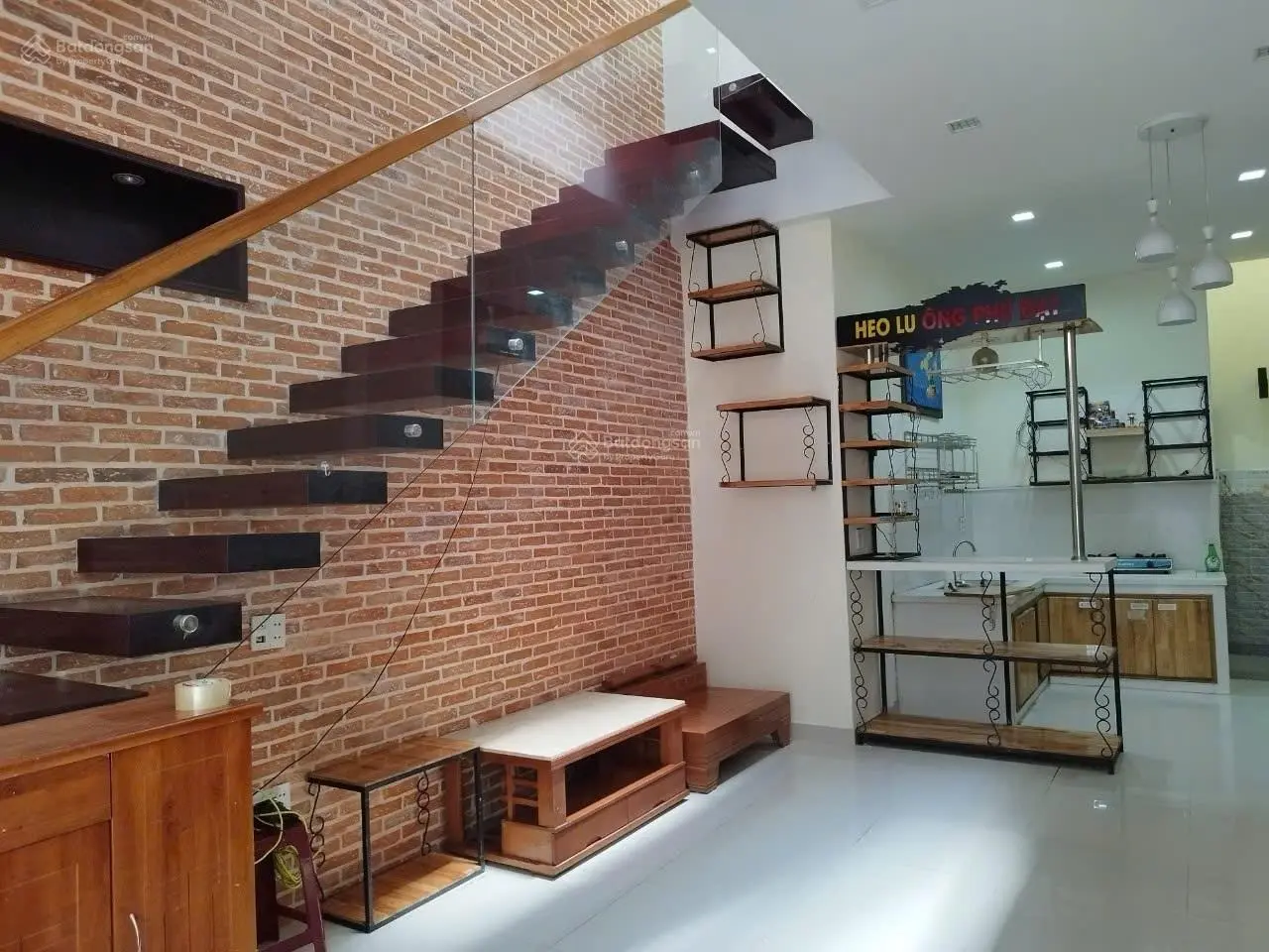 Bán nhà 3 tầng kiệt 5m PHAN TỨ giá rẻ gần biển