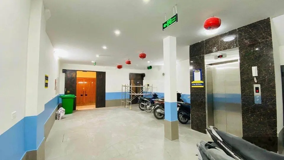 BÁN CCMINI GẦN TRƯỜNG FPT MỸ ĐÌNH 100M2x7T XÂY MỚI THANG MÁY 16PKK FULLĐỒ DÒNG TIỀN 70TR/TH 13.x tỷ