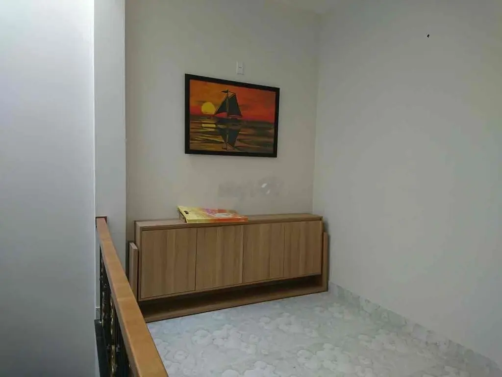 Nhà 2 tầng LÂM QUANG THỰ, sát biển