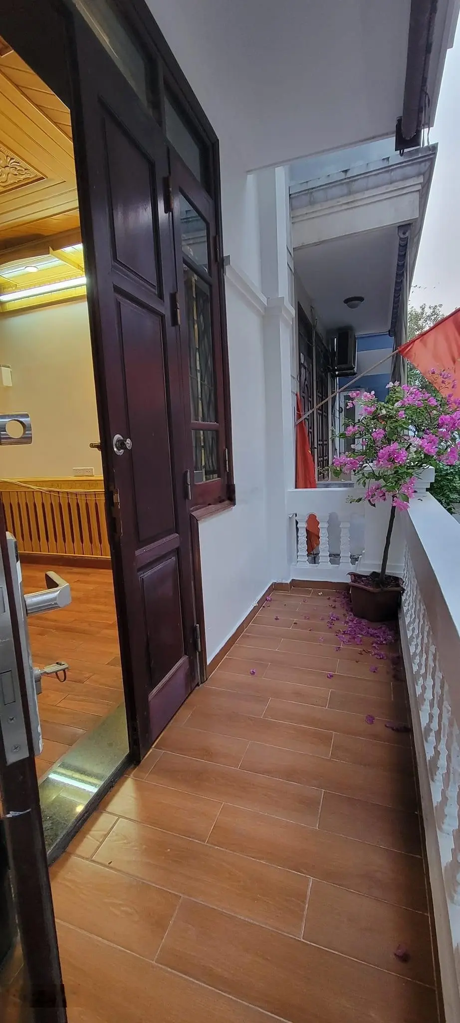 Bán nhà 4 tầng Liền Kề khu đô thị Văn Quán,Hà Đông,68m2,mặt tiền 4.7m,nội thất mê ly,ở ngay.