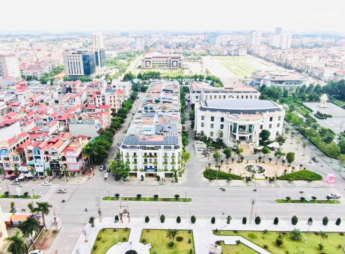 Chính chủ bán căn shophouse 5 tầng Đại Hoàng Sơn TP Bắc Giang