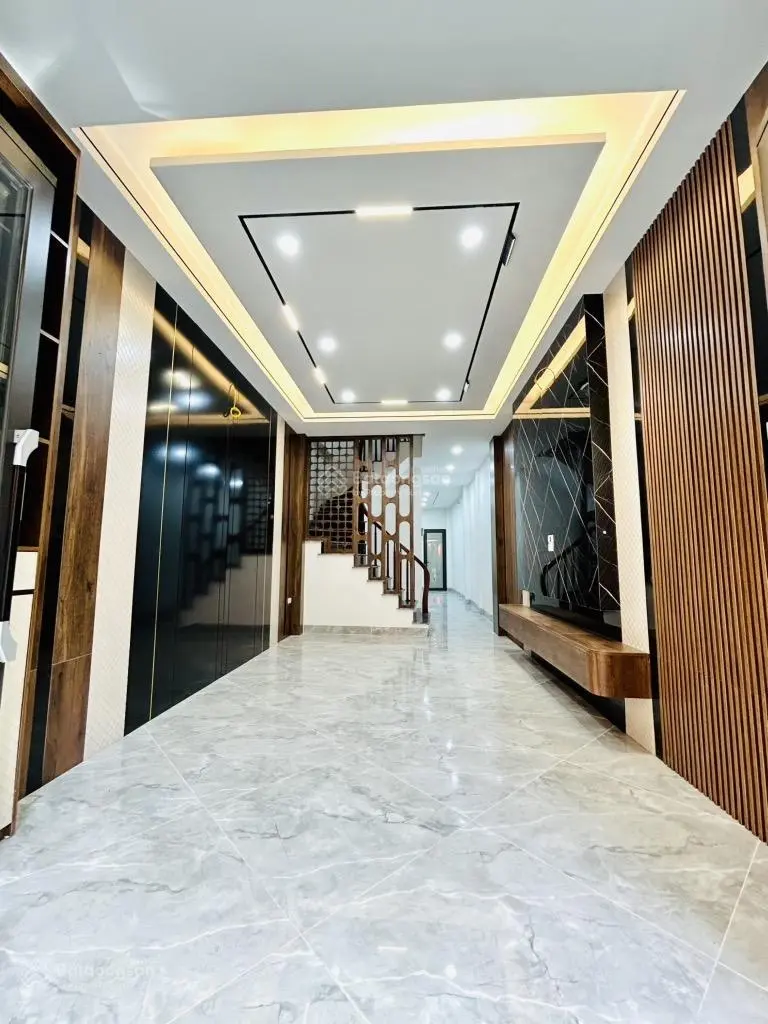 CỰC PHẨM NGUYỄN AN NINH - Nhà mới kính koong- full công năng - thang máy - tiện ích miên man