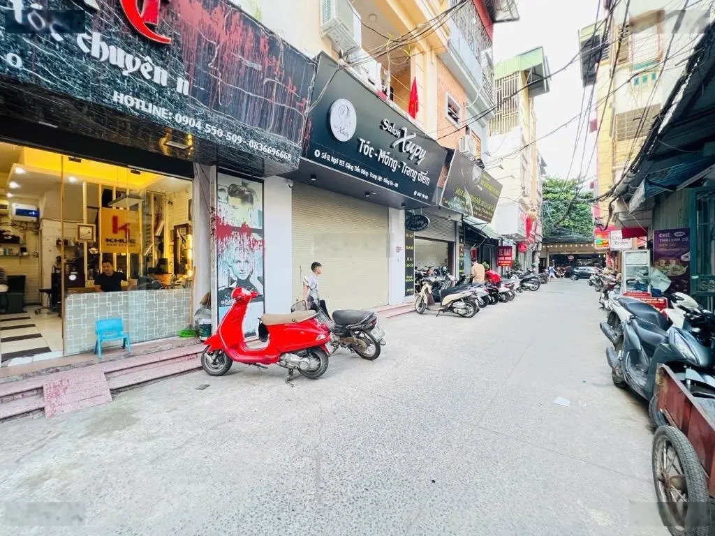 Đặng Tiến Đông, gần công viên văn hoá Gò Đống Đa, nhà mới đẹp, gần phố, giá người nhà 52m /11,2tỷ