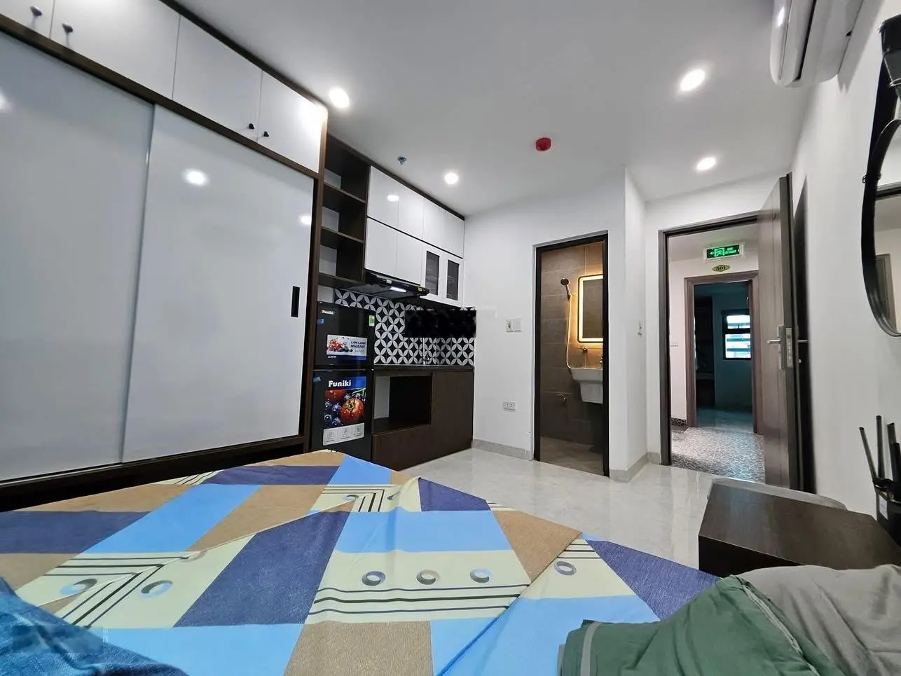 Ngonn! Toà CHDV Vương Thừa Vũ, 80m2*8T, MT 5M, 2 mặt thoáng, 24PKK, ngõ ô tô, dòng tiền 8%/năm