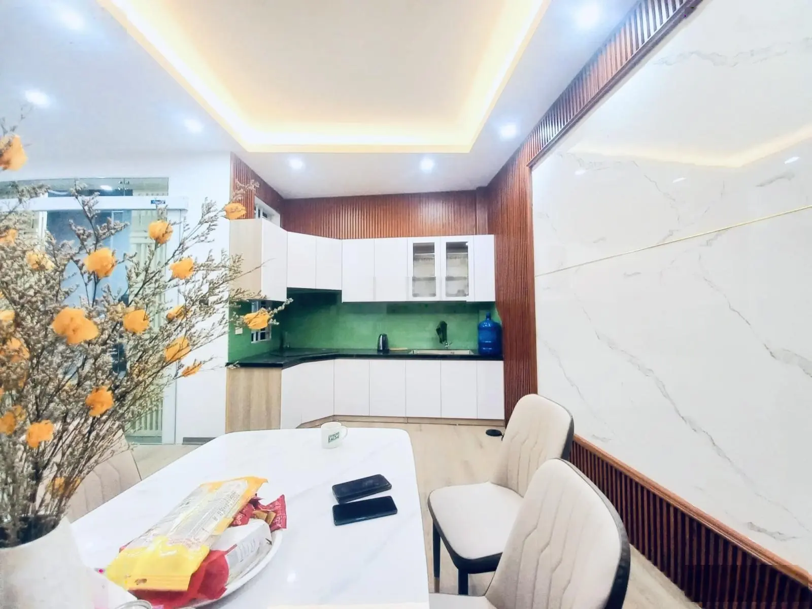 Siêu hiếm !!! Nhà đẹp phố Cù Chính Lan 36m*5T*6m MT - gần ô tô - KD - ngõ đẹp - hơn 5 tỷ