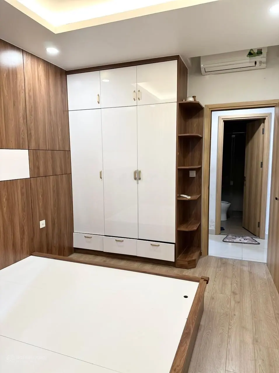 Giảm sốc bán căn Emerald 2PN-2WC (71,2m2) nội khu giá 3,680 tỷ