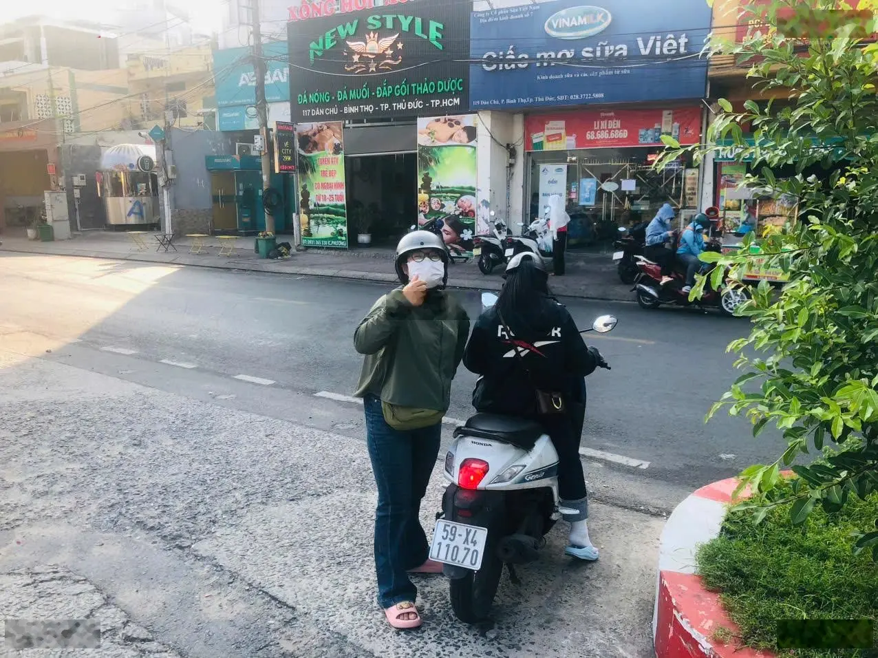 Mtkd đặng văn bi sẵn thu nhập 45tr/t hđ 3 năm- chỉ 26 tỷ- lh ngay.