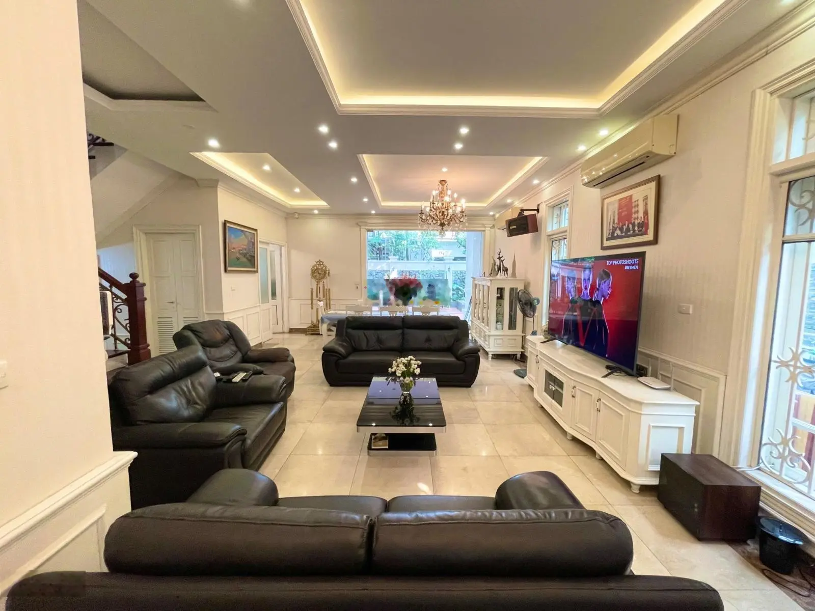 Bán shophouse 2 mặt tiền, nhà thô mới tinh, giá rẻ nhất khu, quản lý vận hành tốt, ở cực kỳ sướng