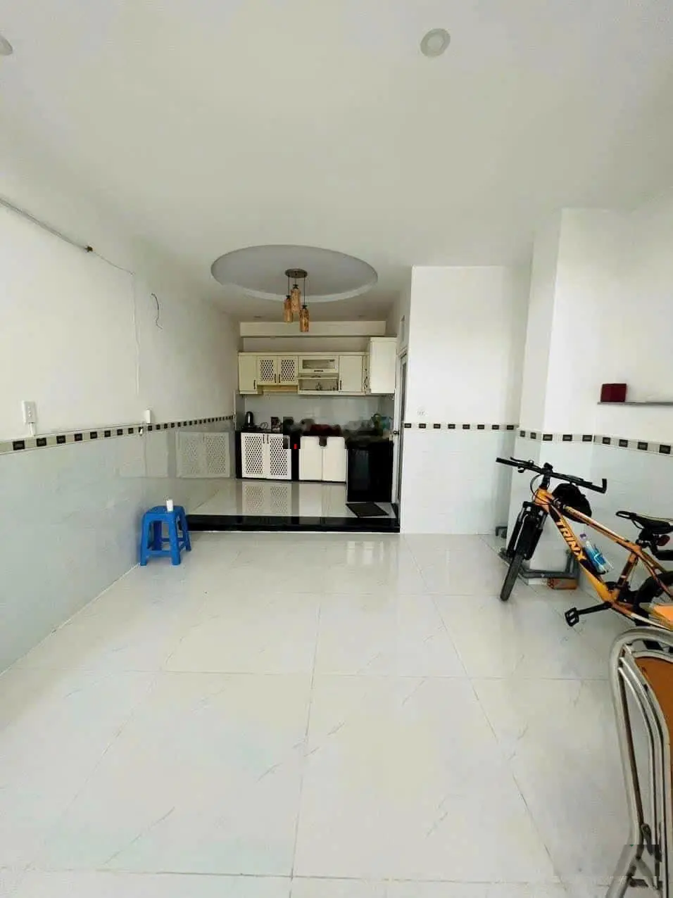 Nhà ngay công viên Gia Định Nguyễn Văn Công P3 4 tầng 4pn 5wc (4x13m) hẻm xe hơi đến nhà