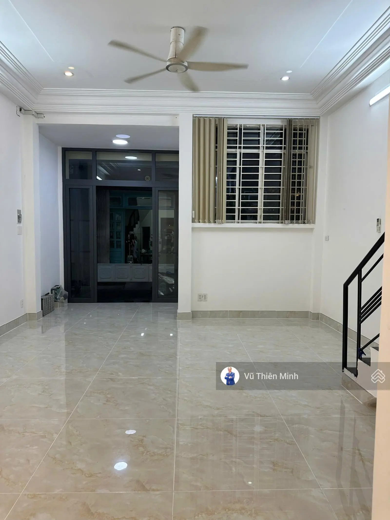 Ngang lớn 5m - HXH với 4T+ST đg Mê Linh, P 19, Bình Thạnh, Hồ Chí Minh. DTSD: 105.2m2. Giá 9,7 tỉ