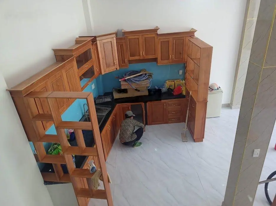 Bán nhà riêng 1 trệt 1 lầu đang hoàn thiện DT 69 m2 DTSD 140 m2 SHR thổ cư 100% hoàn công đầy đủ