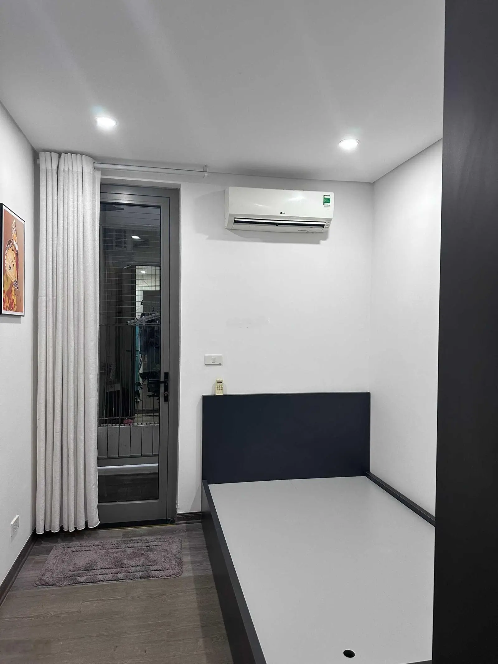 Chính chủ bán CH siêu đẹp Thống Nhất Complex, DT 90m2, 3pn 2vs, nội thất full mới 100%. Giá 6.8 tỷ
