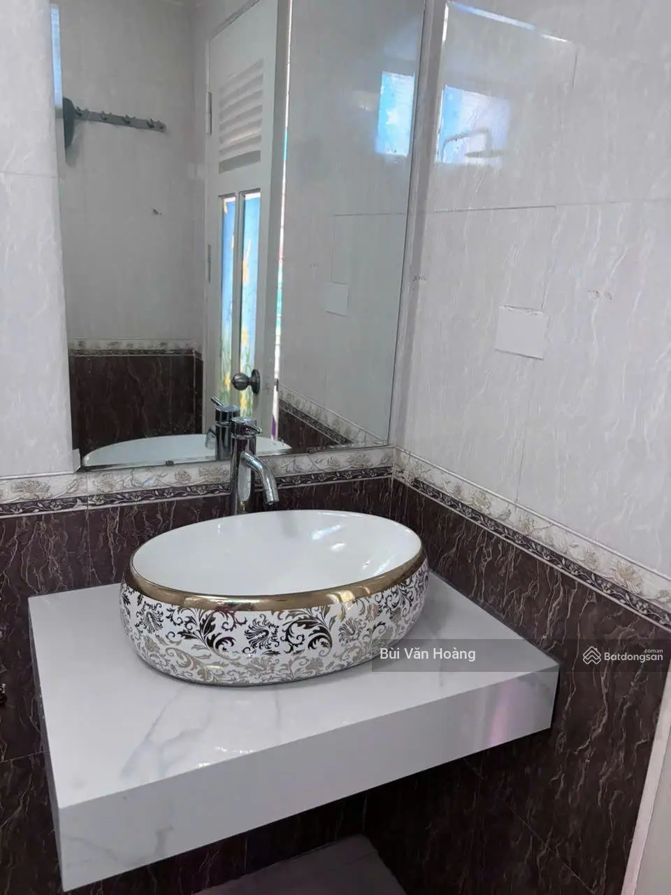 Nhà mới đón tết, full nội thất, Phương Mai-Đống Đa, ngõ thông,lô góc siêu hiếm 30m2 6 tầng hơn 6 tỷ