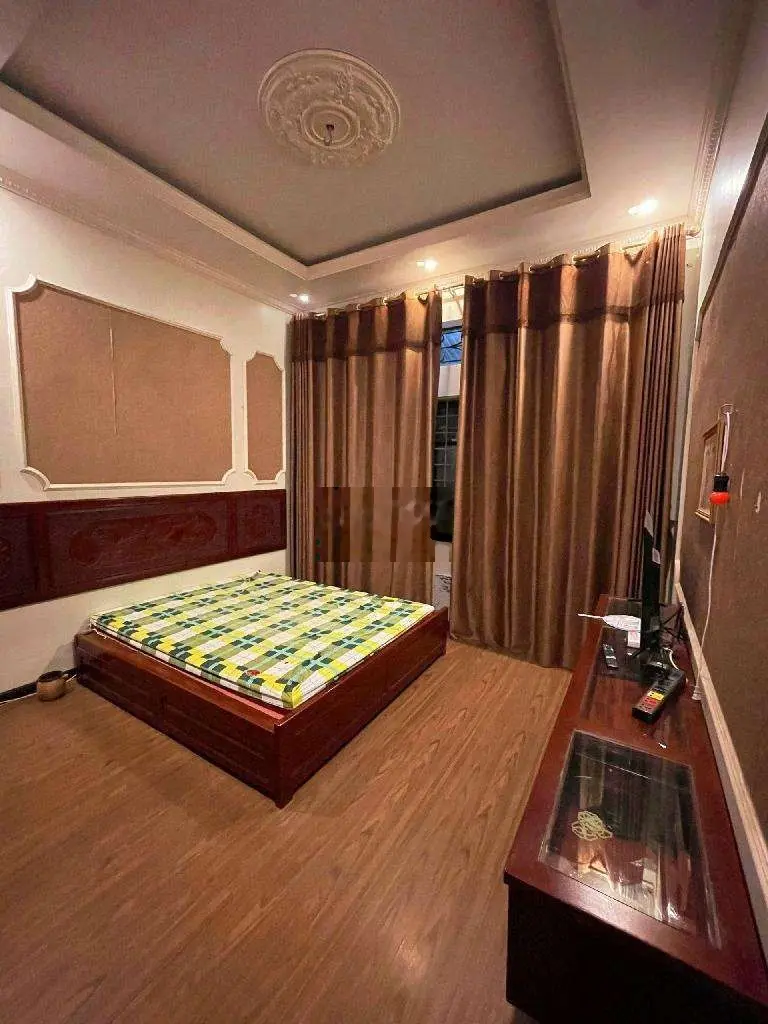 Lô góc Nguyễn Trãi, 57m2, 3 tầng 3 ngủ đủ, ngõ thông kinh doanh