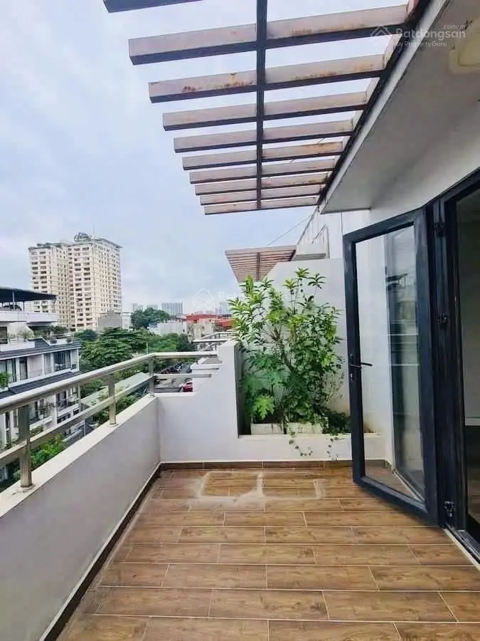 Cần bán nhà liền kề, khu dự án thấp tầng HBT - nhà mới đẹp full NT, 5tầng DT 100m2 MT 5m, 28,5 tỷ