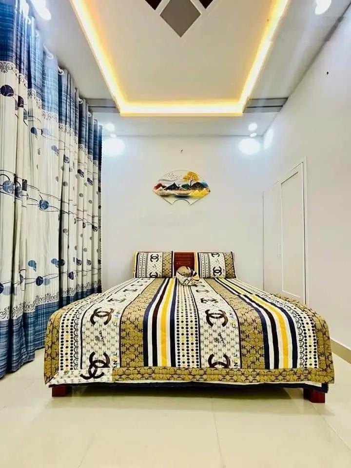 Bán nhà đẹp tại đường hòa hưng, giá tốt chỉ 3,15 tỷ, 54m2, 4 pn
