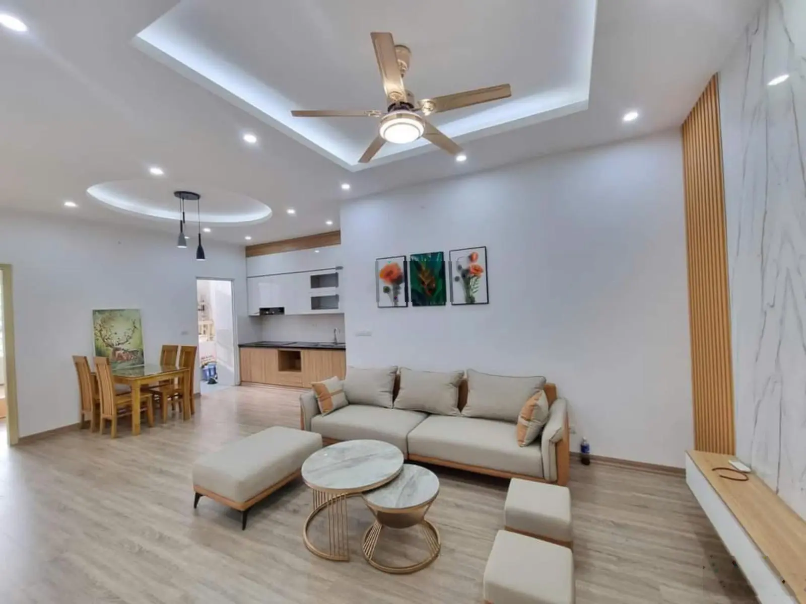 Chủ nhà cần bán gấp nên giá cực tốt căn 65m2, tòa CT6 Xa La chỉ 2, x tỷ. Lh 0845 994 ***