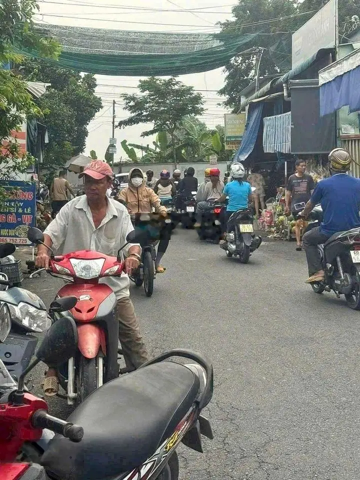 Sang nhà mặt tiền kinh doanh tốt - đường liên khu 4-5 Bình Tân gần trường tiểu học Kim Đồng 85m2