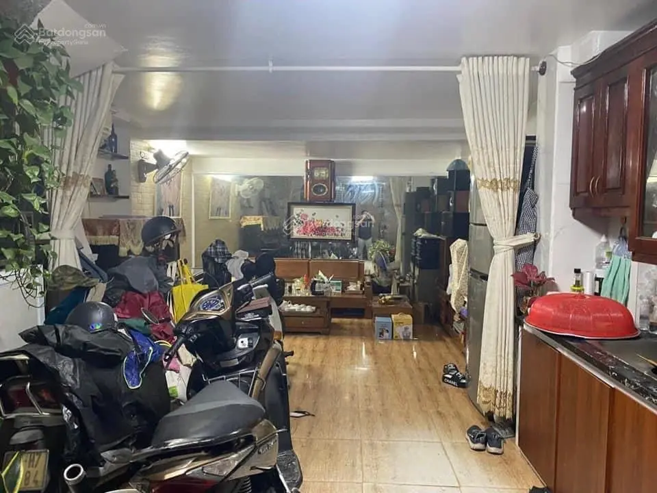 Bán nhà ngõ 109 Quan Nhân, Thanh Xuân: Sổ 27/30m T1, 35m2 đua từ tầng 2, 5tầng, 4m mặt tiền. 3 ngủ