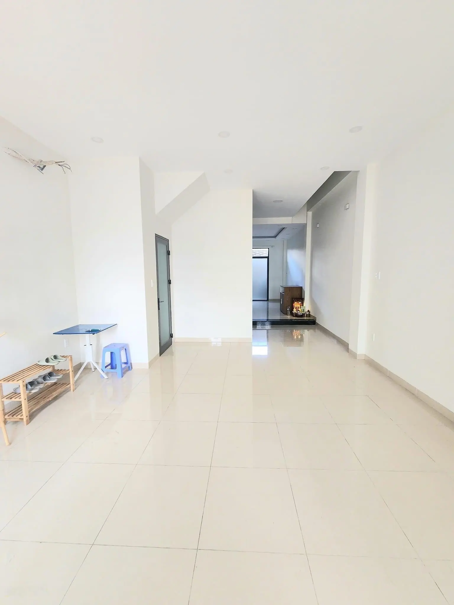 Bán nhà 4 tầng KĐT Hà Quang 2 có thang máy, nhà rất mới (làm việc chính chủ)