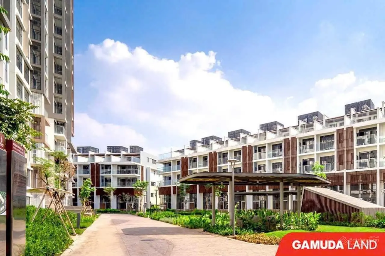 Bán căn hộ Diamond Brilliant 96m2 - View công viên - Giá full 5.350 tỷ (102%)