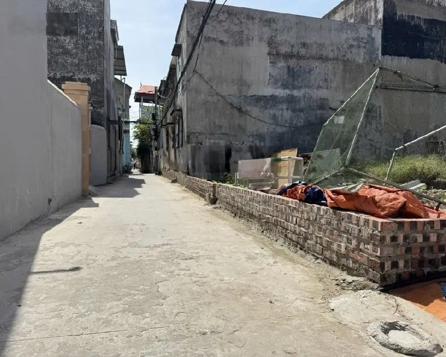Bán 70m2 đất Dục Tú - Đông Anh, ngõ thông ô tô đỗ tận cửa chỉ nhỉnh 5 tỷ xíu