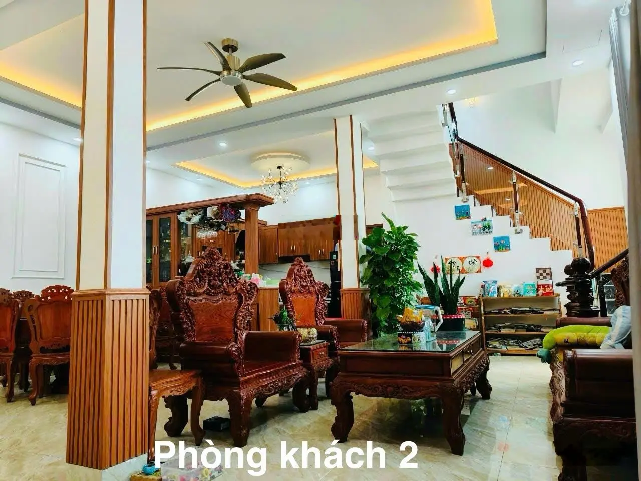 Bán biệt thự 2 mặt tiền Thạnh Mỹ Lợi. 10x20 (200m2) Để lại toàn bộ nôi thất cao cấp. Chỉ 22 tỷ TL