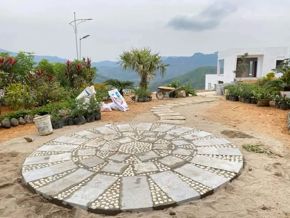 Cần bán căn biệt thự 250m2 mặt sông giá 7 tỷ bao phí sang tên. 0962 333 ***
