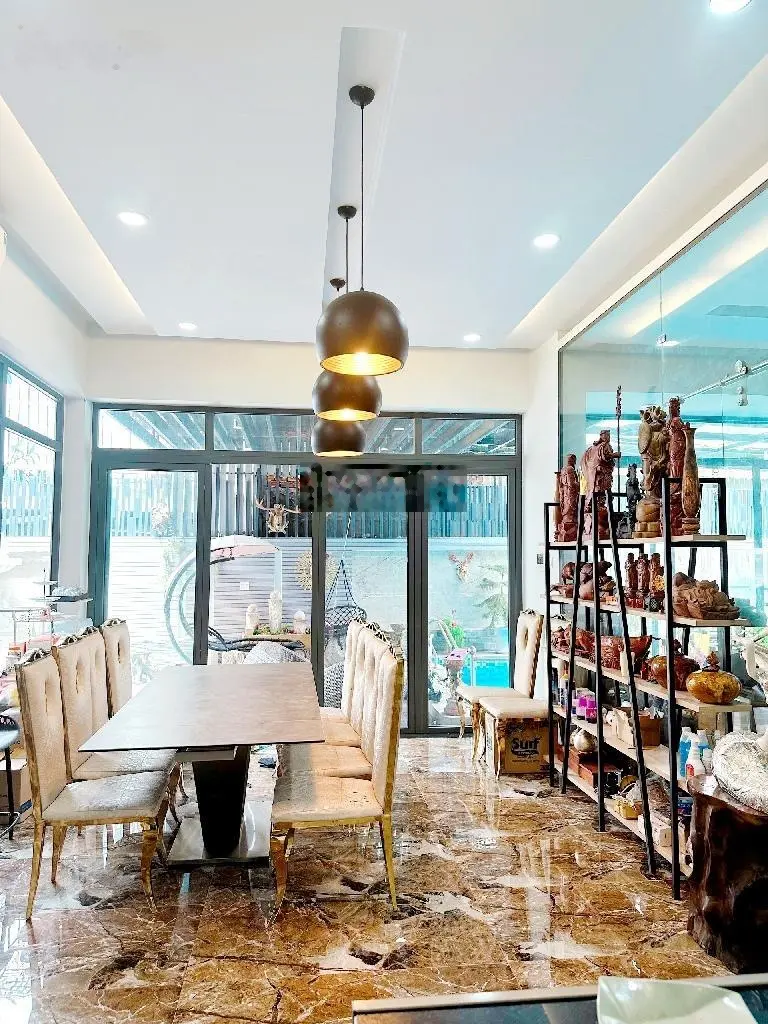58Tr/m2 -Giảm 6 tỷ - Biệt Thự sân vườn 3 lầu, đường 27, Hiệp Bình Chánh, Th