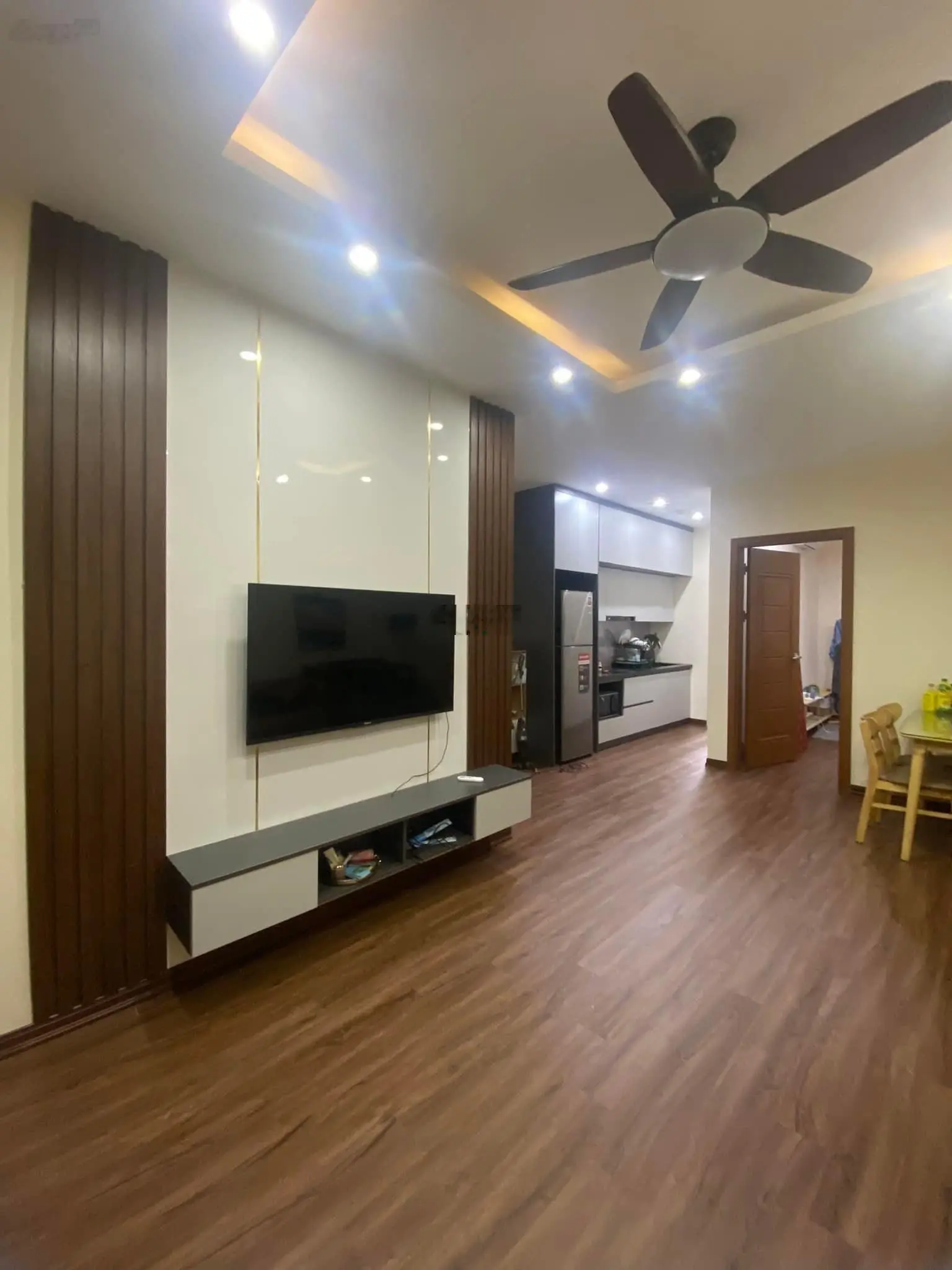 Duy nhất căn 1PN 45m2 Phenika giá 8xx triệu. Full đồ đẹp, tầng trung, sẵn khách thuê