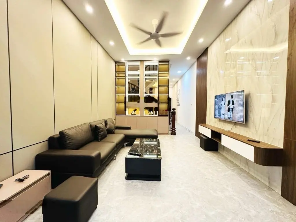 Bán nhà phân lô, ô tô đỗ cửa, phố Định Công, 2 thoáng, full nội thất 66m2 x4 tầng, giá chỉ 10,2 tỷ