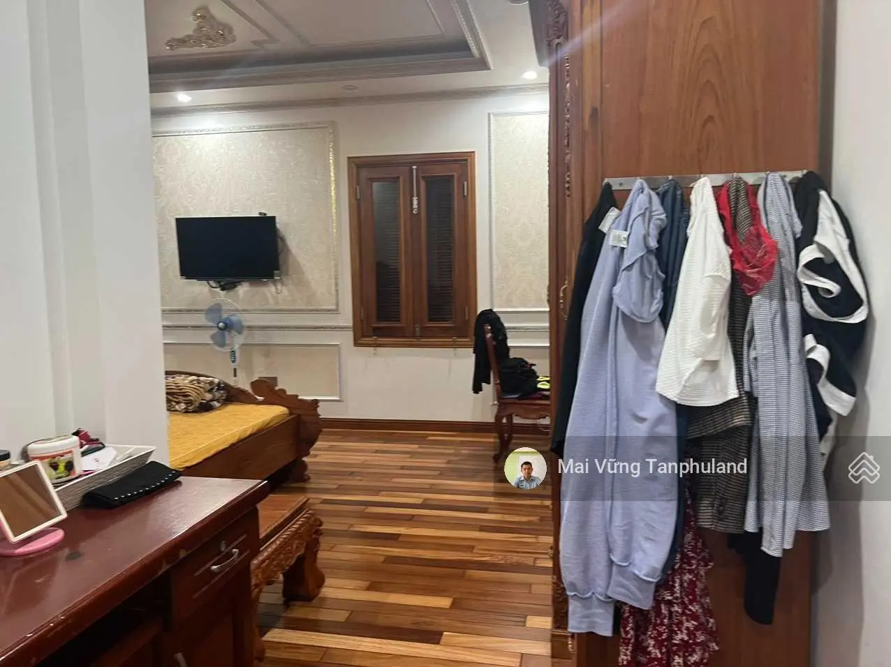 Bán căn biệt thự góc 2 mặt tiền đẹp - Phường Tân Quý, Quận Tân Phú (3 lầu + sân thượng)