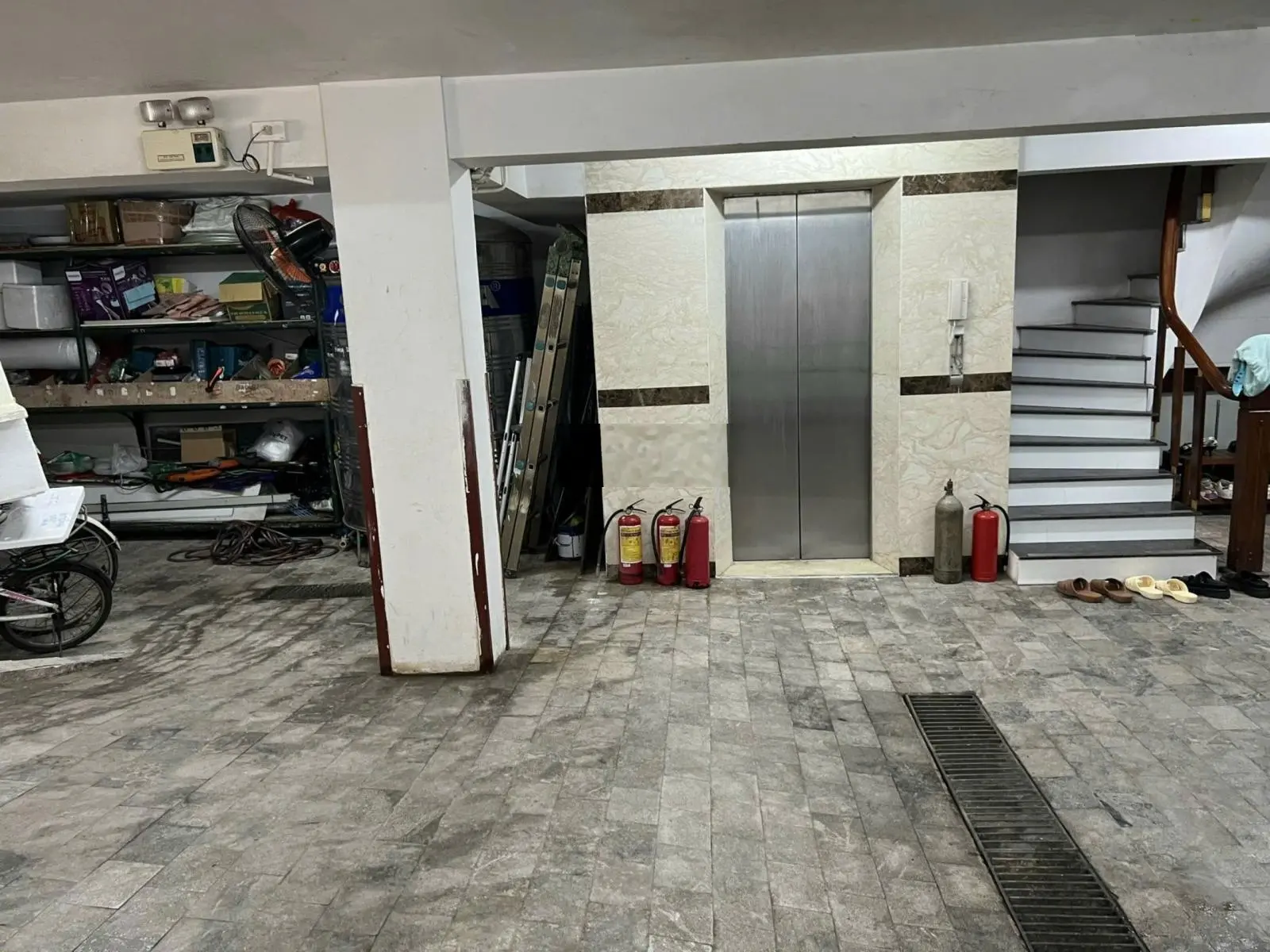 Bán nhà biệt thự, liền kề đẹp tại đường trần kim xuyến, 152,7m2, giá thỏa thuận, nhiều tiện ích