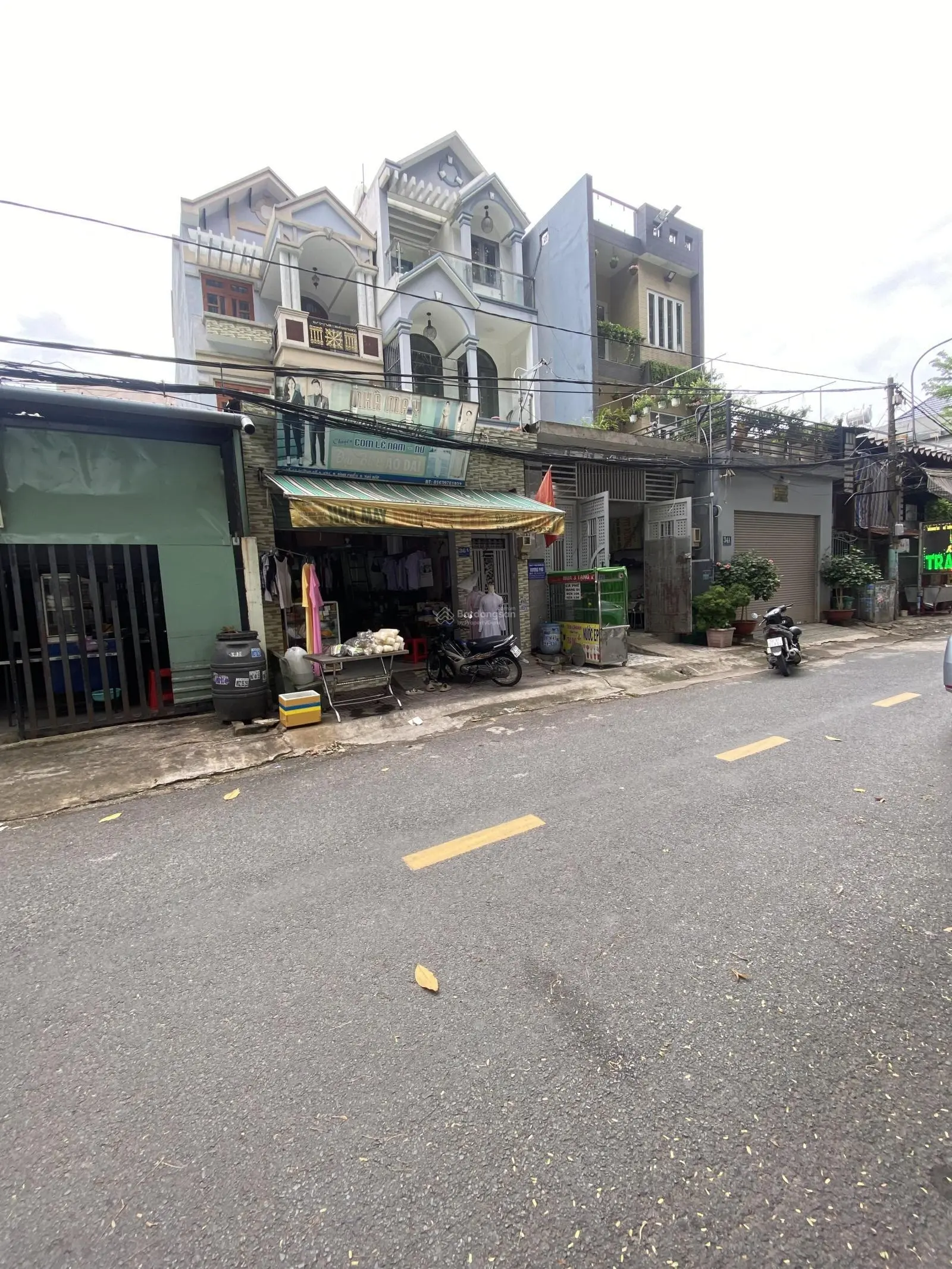 Chủ kẹt tiền cần bán nhà 1 trệt 1 lửng 2 lầu mặt tiền đường 13 phường bình chiểu TP thủ Đức