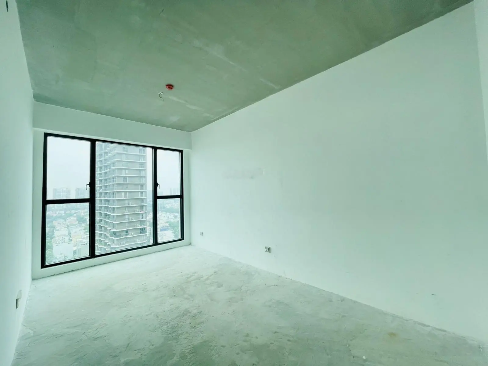 Hot Deal - Bán căn hộ duplex Sky Loft 3PN Tòa Altaz - Bàn giao nhà thô, Giá 11.3 tỷ - View Landmark