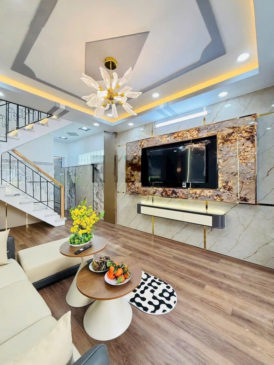 Bán nhà mặt phố Bình Lợi,Dt 86m2 Giá 2tỷ788(4PN, 5WC) Mặt tiền 5m,Gần CV Đặng Thùy Trâm, Sổ riêng