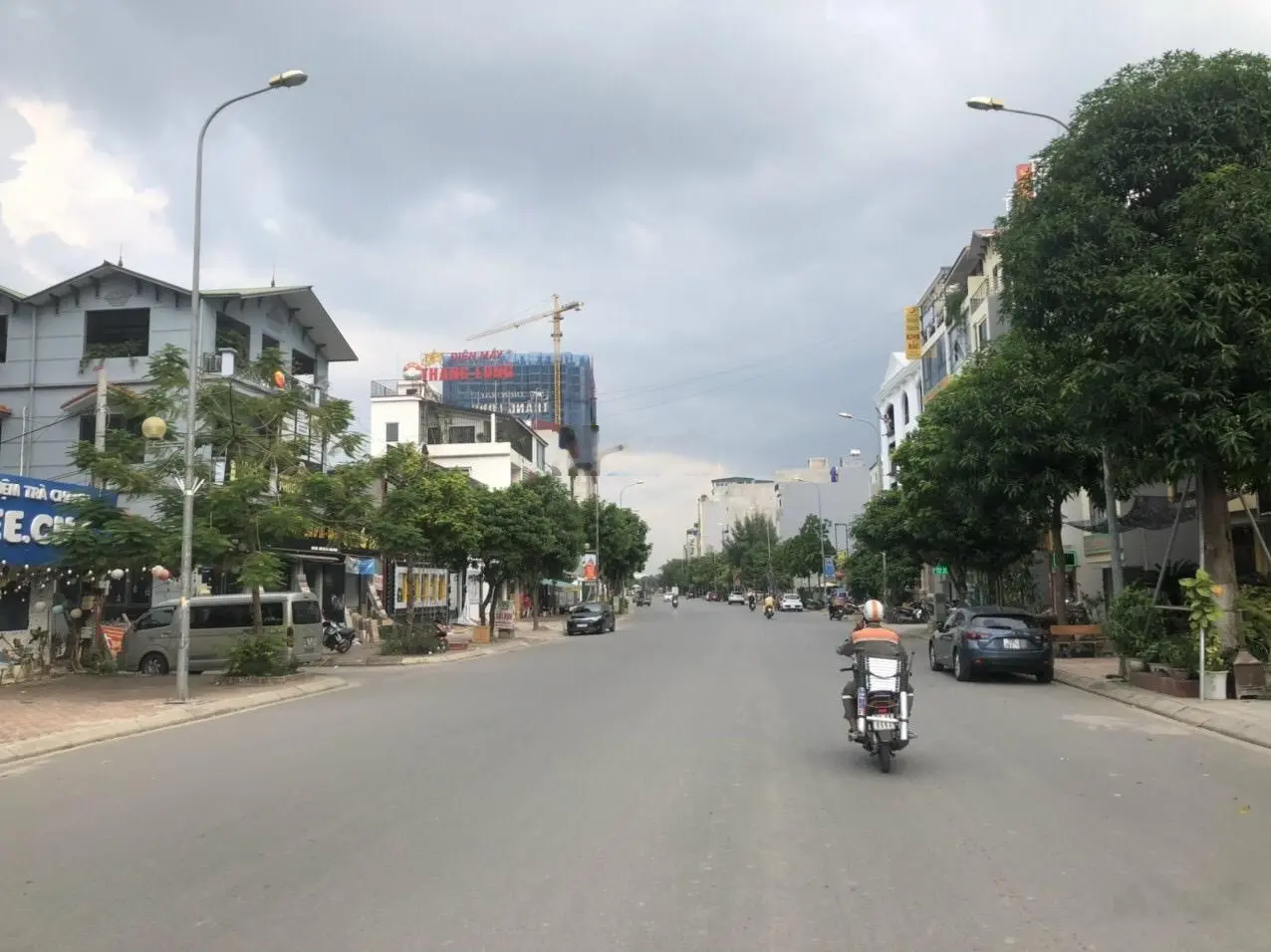 Bán gấp căn góc: Diện tích 97m2 MT: 9m xây 4T. Dự án Euro đường Thành Trung Trâu Quỳ Gia Lâm