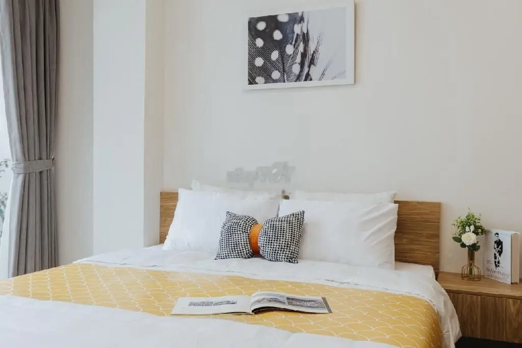 Bán nhanh nhà phố Đào Tấn-Ba Đình-70M2-5 tầng-ô tô-13.4 Tỷ