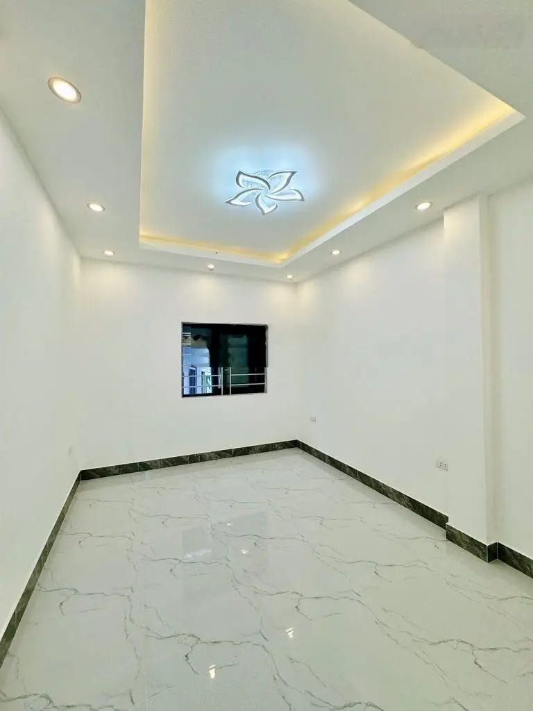 Bán nhà đẹp Kim Hoa, Đống Đa, gần phố, ở luôn, full công năng, DT 35m2 x 4 tầng giá 6 tỷ TL