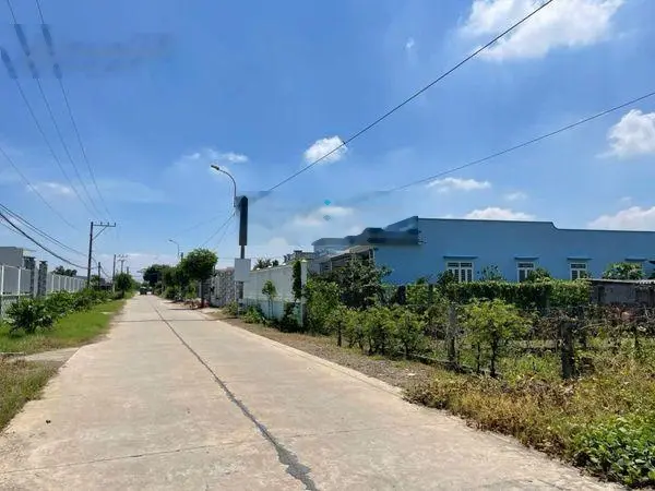 240m2 thổ cư mặt tiền đường Trần Văn Nghĩa, gần QL50, khu đông dân cư, SHR, giá rẻ 9triệu/m2