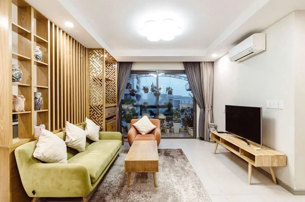 Bán căn hộ Gold View 117M2-3PN2WC, Nội thất đẹp, View thoáng chỉ 6,8ty