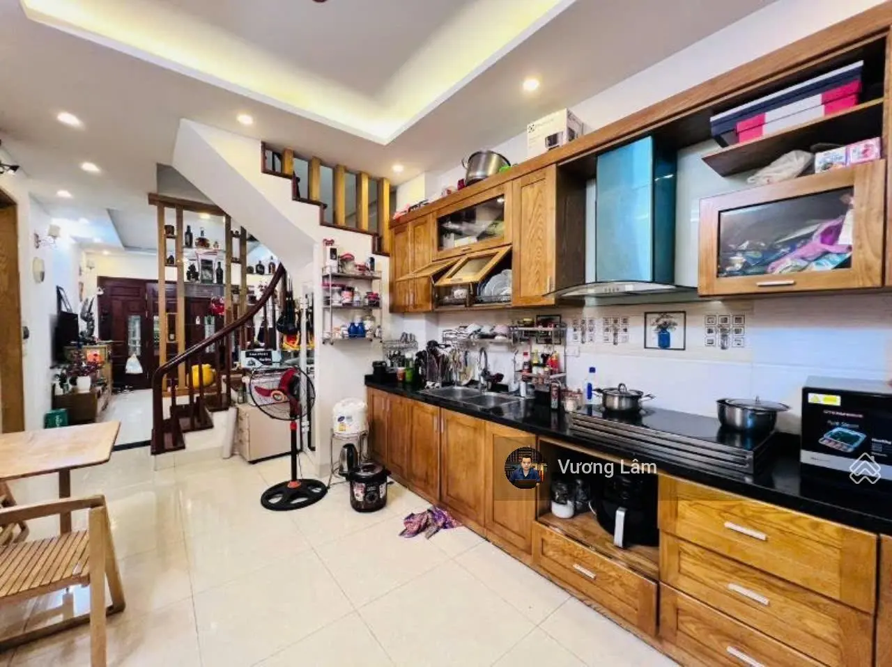 Bán nhà Đường Láng- gần mặt ngõ nông, thông, kinh doanh, 20m ra oto- 46m2 6T 6,3 tỷ