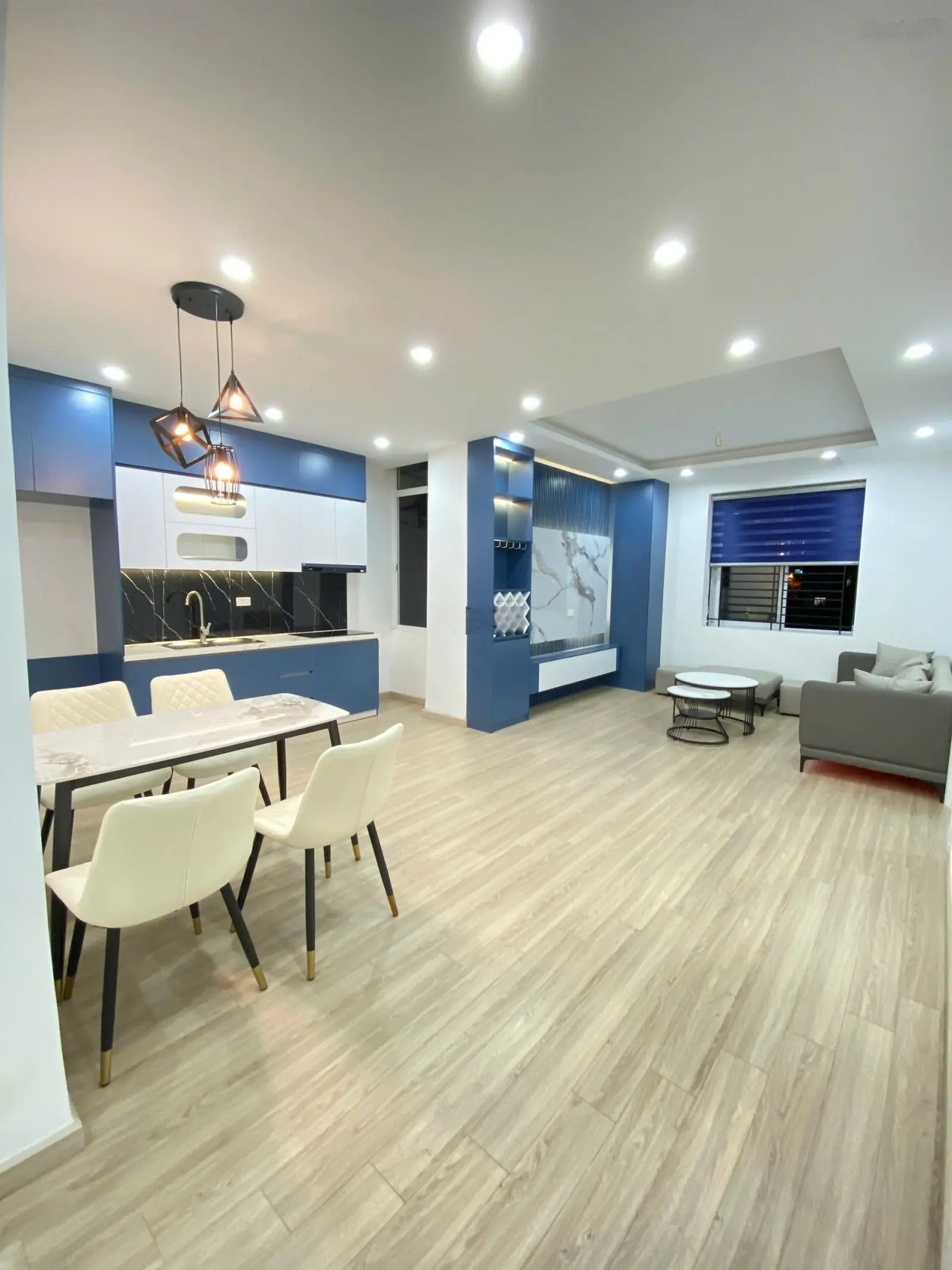Chưa đến 4 tỉ sở hữu ngay căn hộ 2 ngủ nhà đẹp - nội thất mới siêu xinh. click ngay !