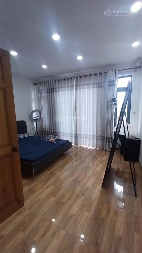Mặt tiền kinh doanh đa ngành nghề-mới đẹp ở ngay-63m2-5 tầng-5pn-gần lê văn thọ p16 gv-chỉ 11 tỷ tl