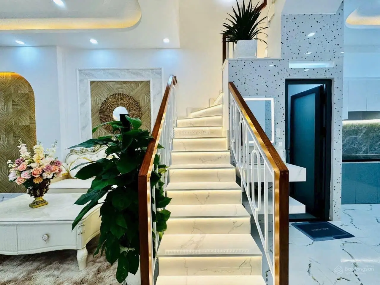 Sổ riêng, bán nhà Trần Văn Khê Phường 17 Bình Thạnh, DT 65m2, đường xe hơi, LH 0896 465 ***