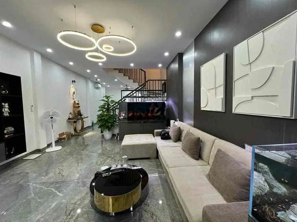 Bán Nhà Tại Đại Học Công Nghiệp