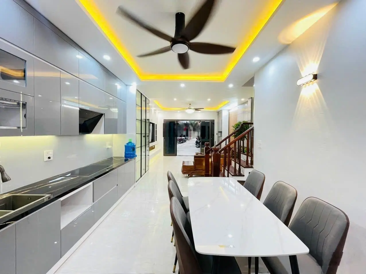Mặt ngõ thông kinh doanh Nhân Hòa! 5m ra ô tô tránh, nở hậu, ngõ thông, cửa sổ các tầng 53m2*5T