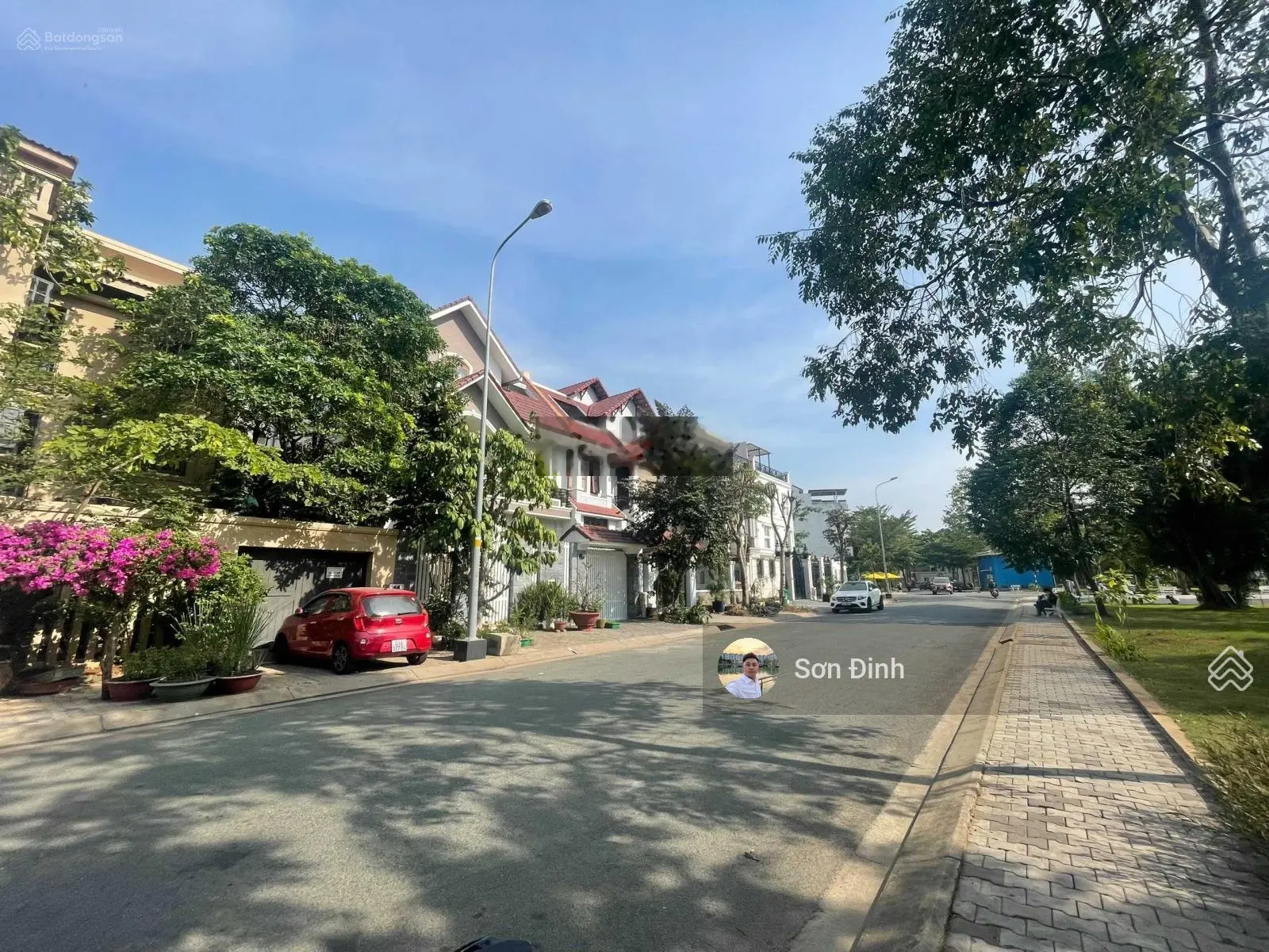 Kẹt vốn bán lô đất MT đường Số 10 KDC Phú Mỹ Vạn Phát Hưng Q7, DT 10.5x21m (220,5m2) giá 26 tỷ